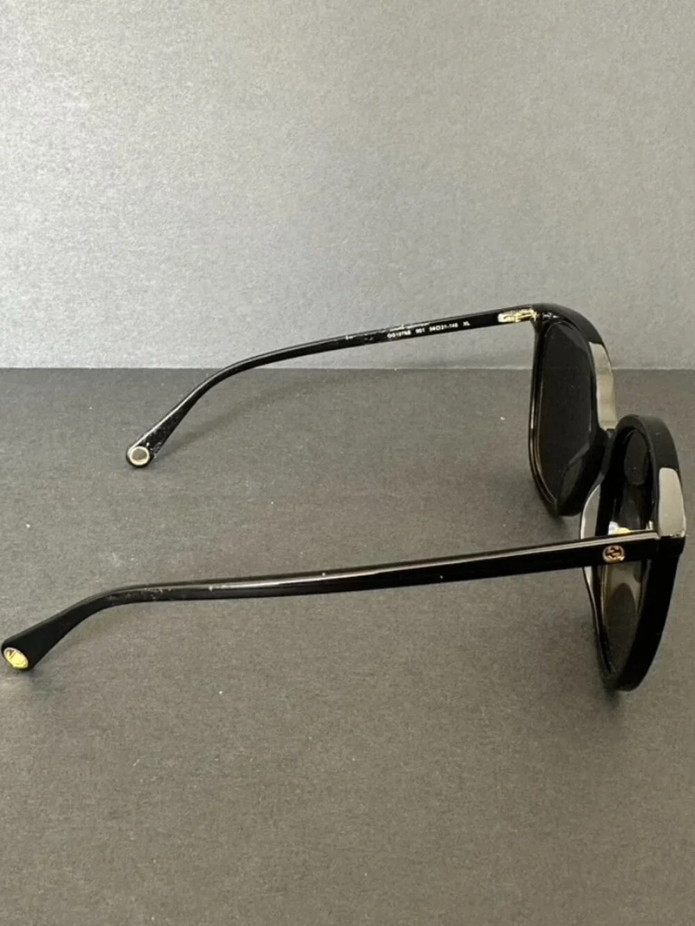 Gucci Women Black Sunglasses with Chains NEW - Picture 4 of 12